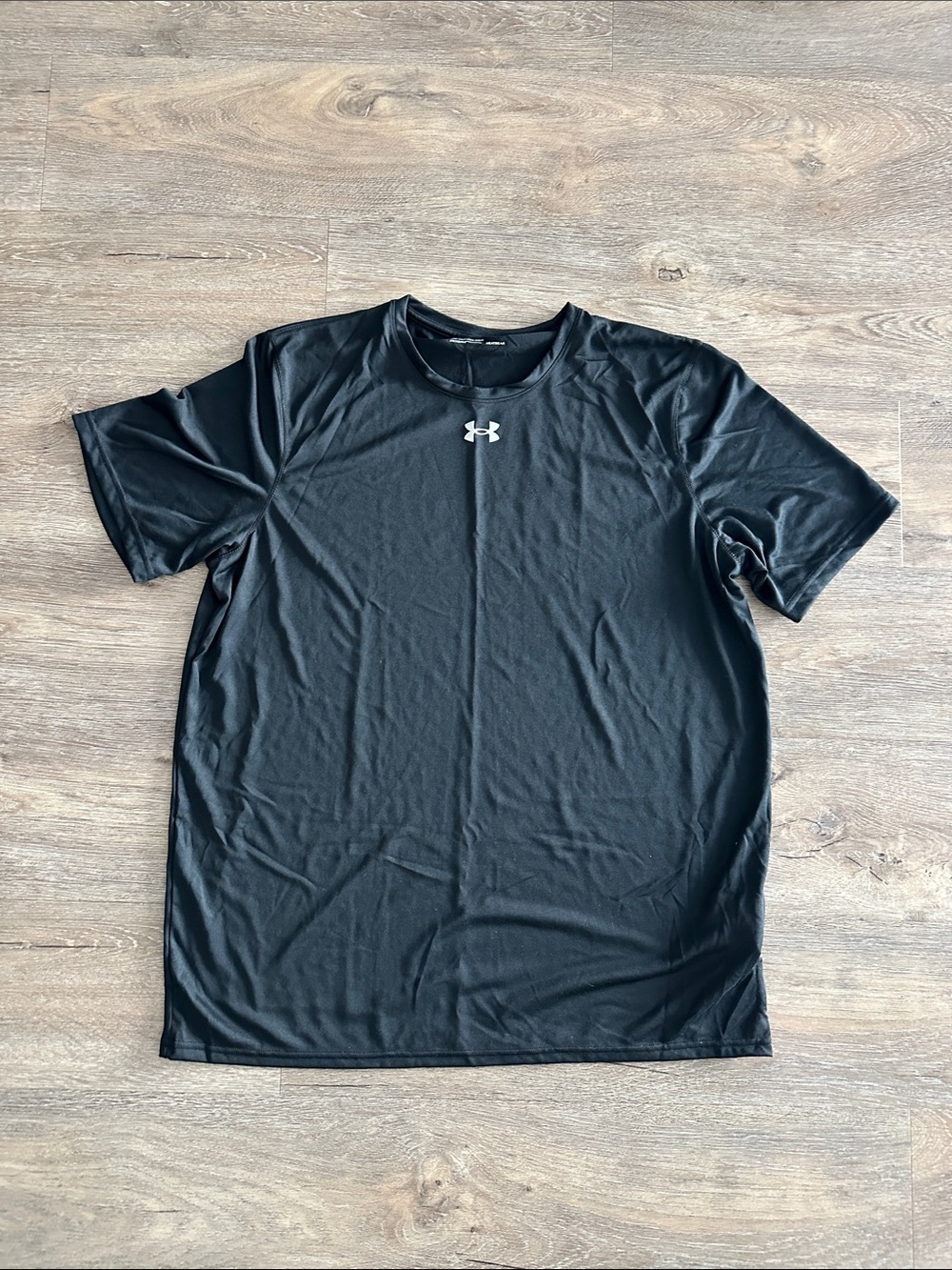 Under Armour Black Short Sleeve Athletic Crew Tee